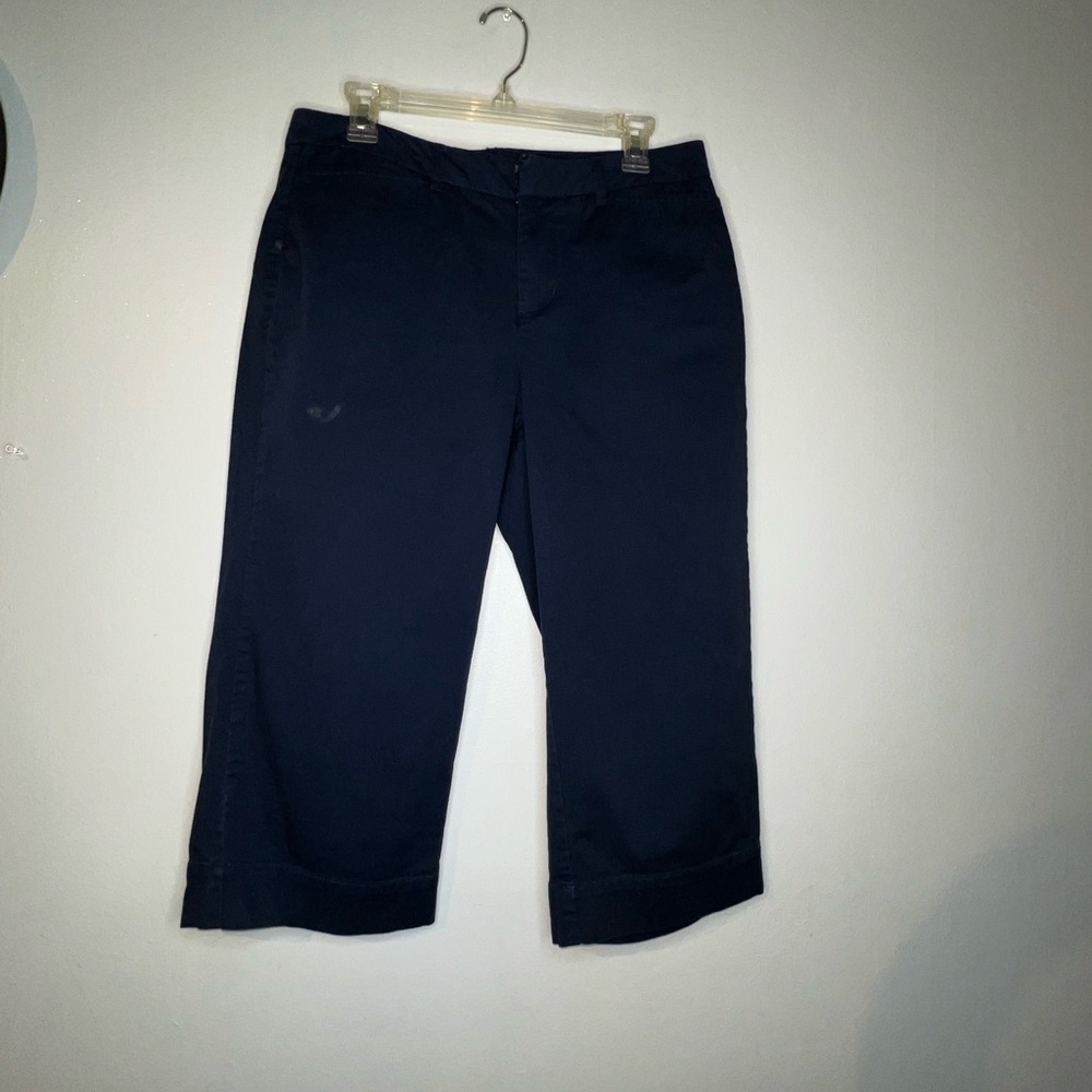 Vintage Faded Glory Stretch capri in Navy